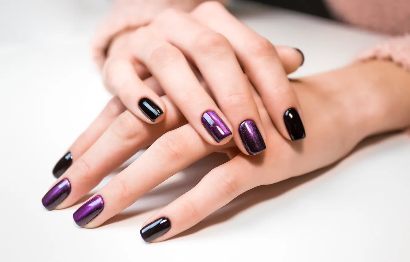 Purple with pink stripes on a beautiful finger nails