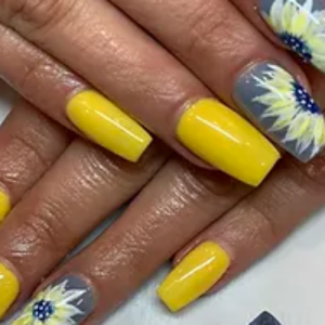 Acrylics yellow nails with gel